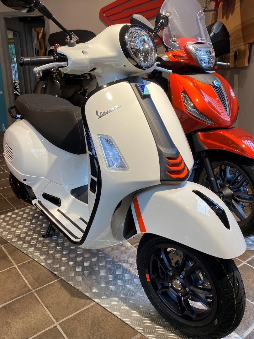 Vespa GTS 300 SuperSport