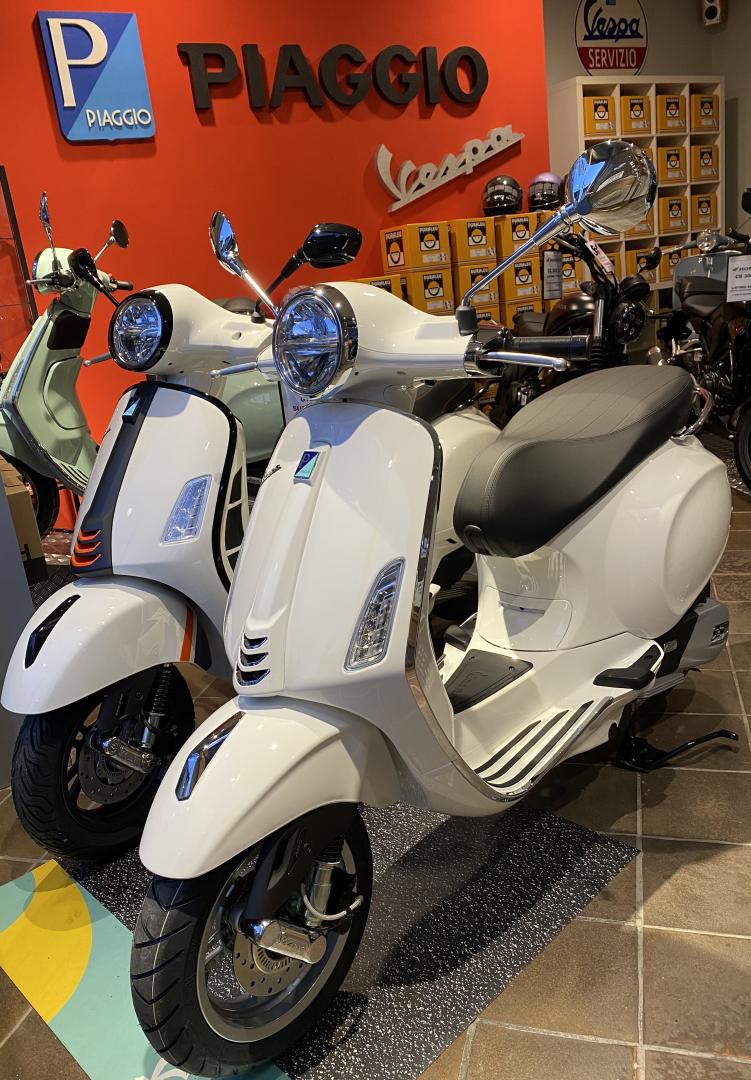 Vespa Primavera 125 a 5010 €