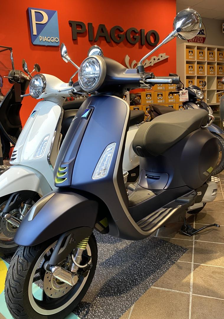 Vespa Primavera 125 a 5515 €