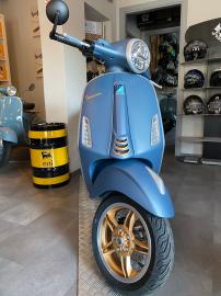 Vespa Primavera 125