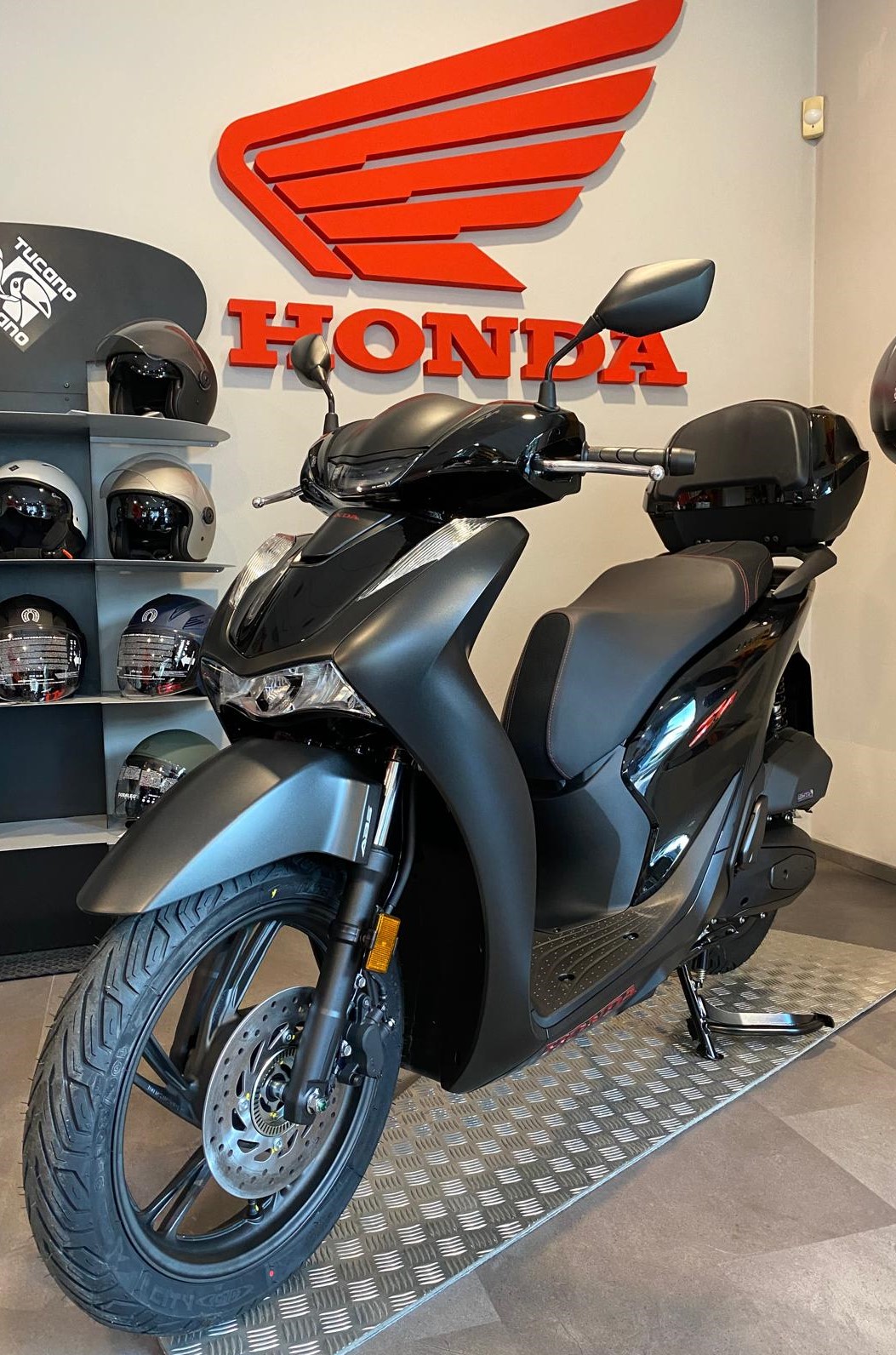 Honda SH 125i ABS a 3820 €