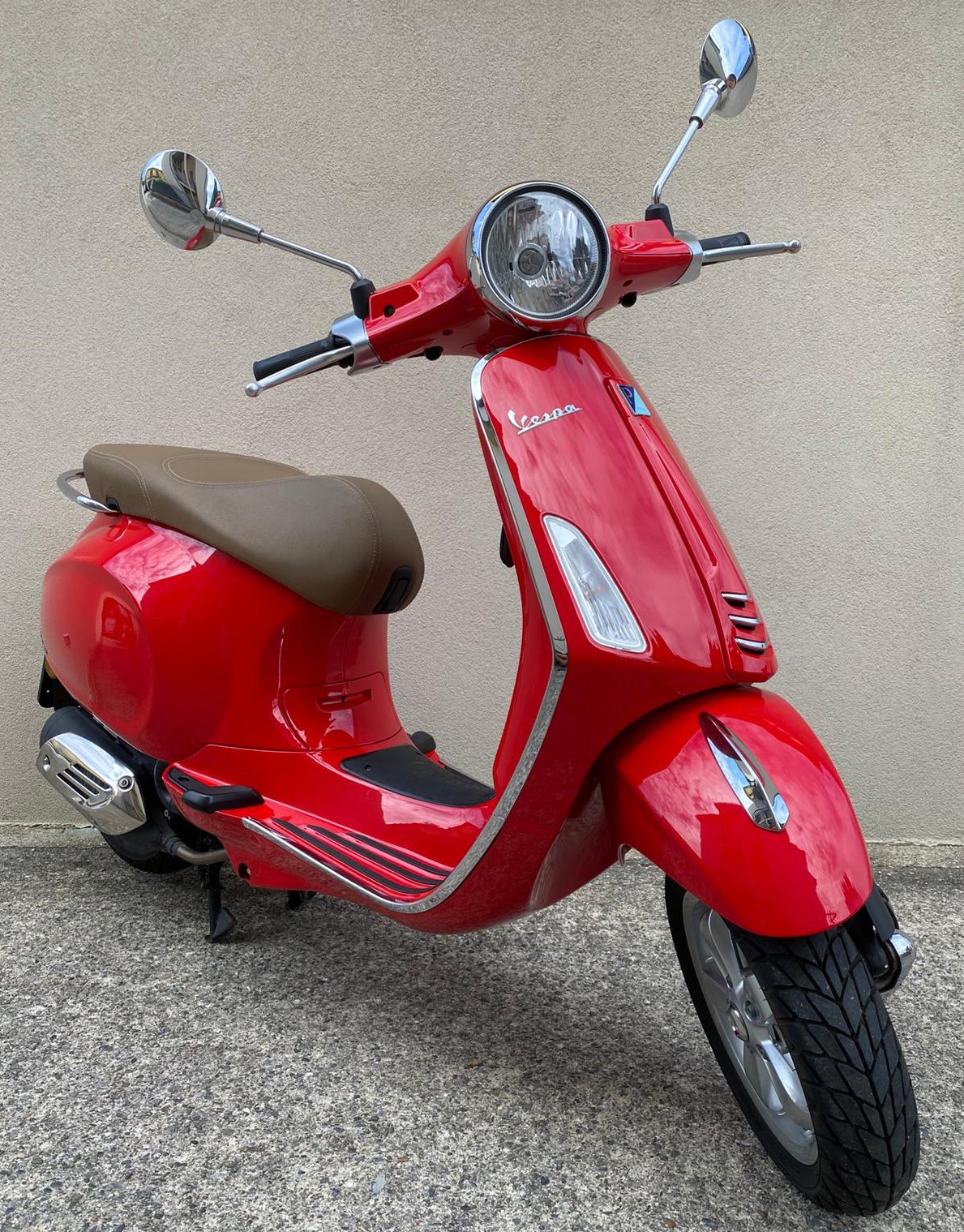 Vespa Primavera 50 4T a 1800 €