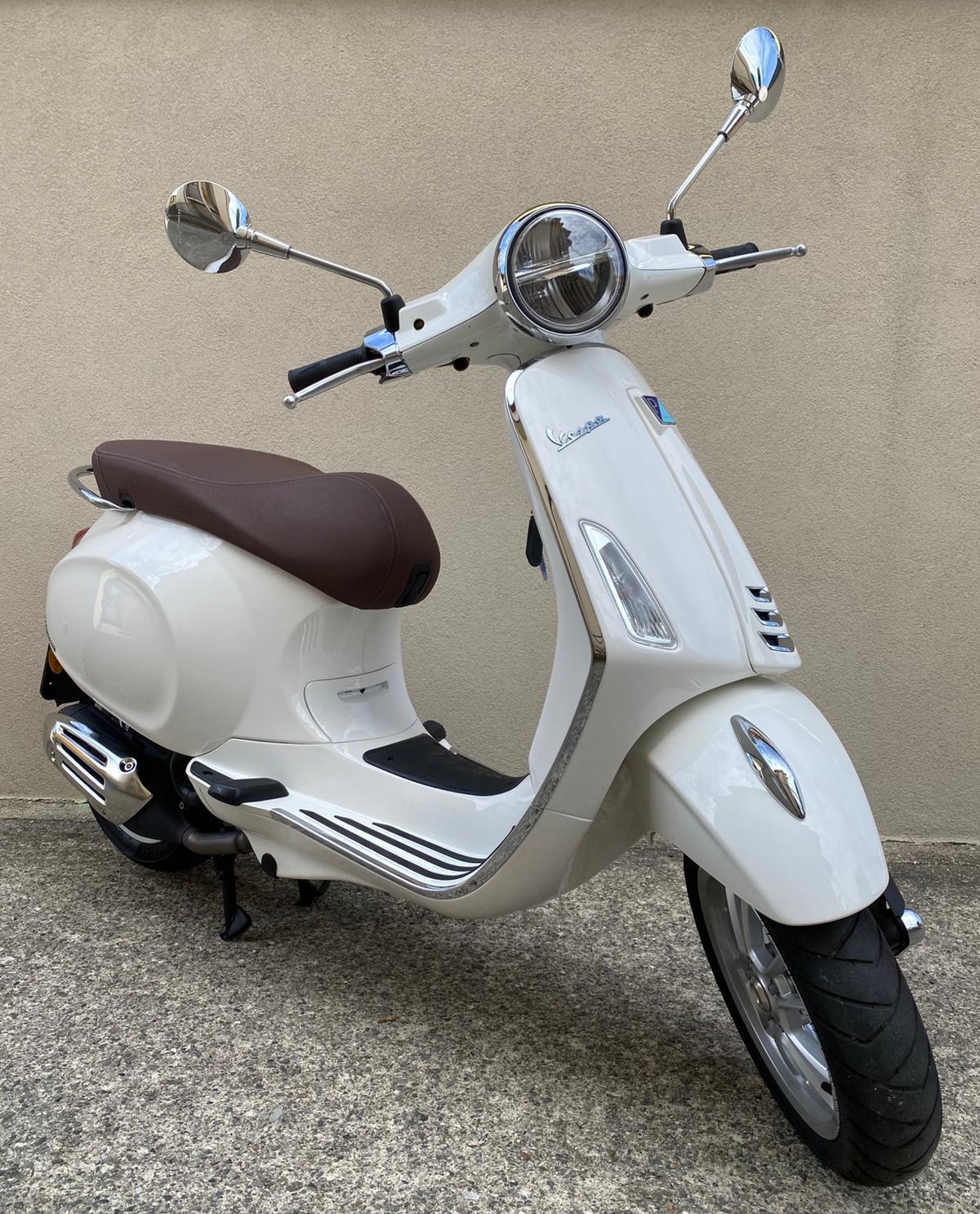 Vespa Primavera 50 4T a 2500 €