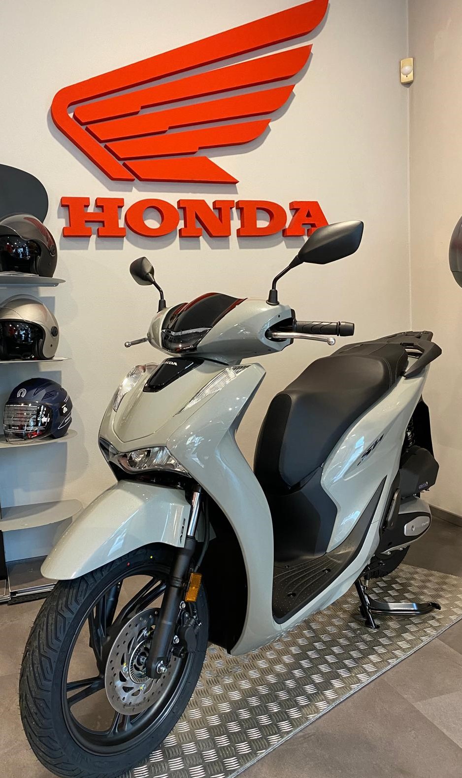 Honda SH 125i ABS a 3720 €