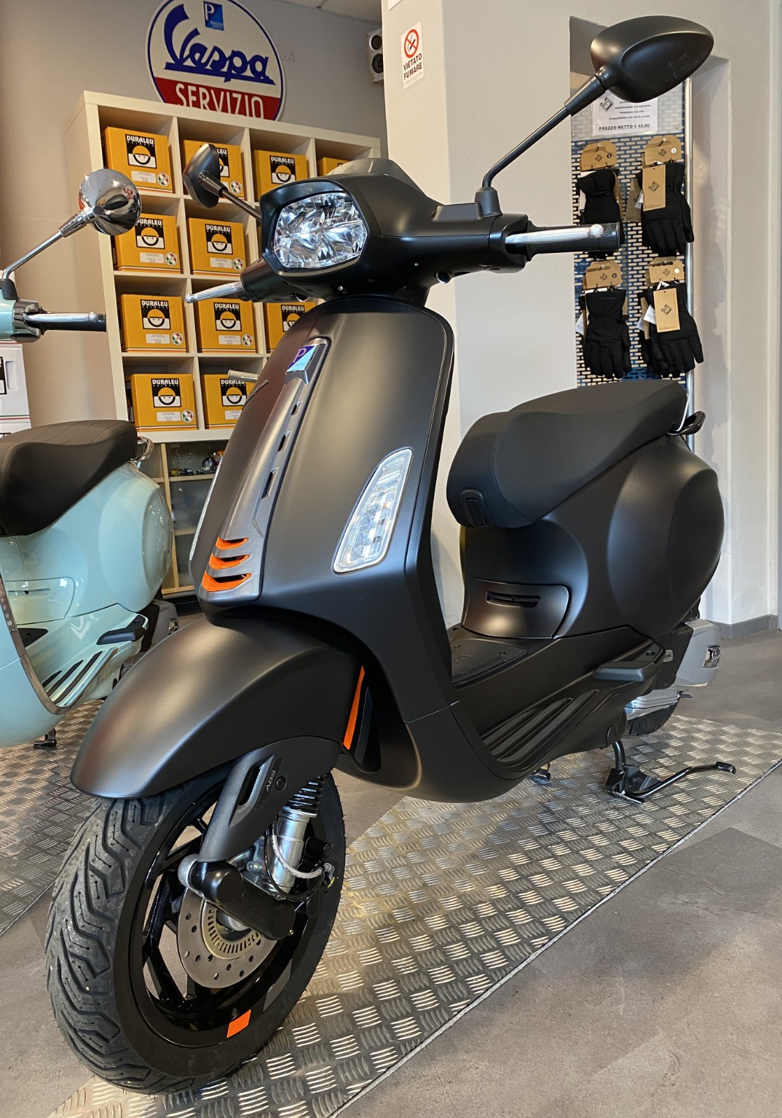 Vespa Sprint 125 3V a 5049 €
