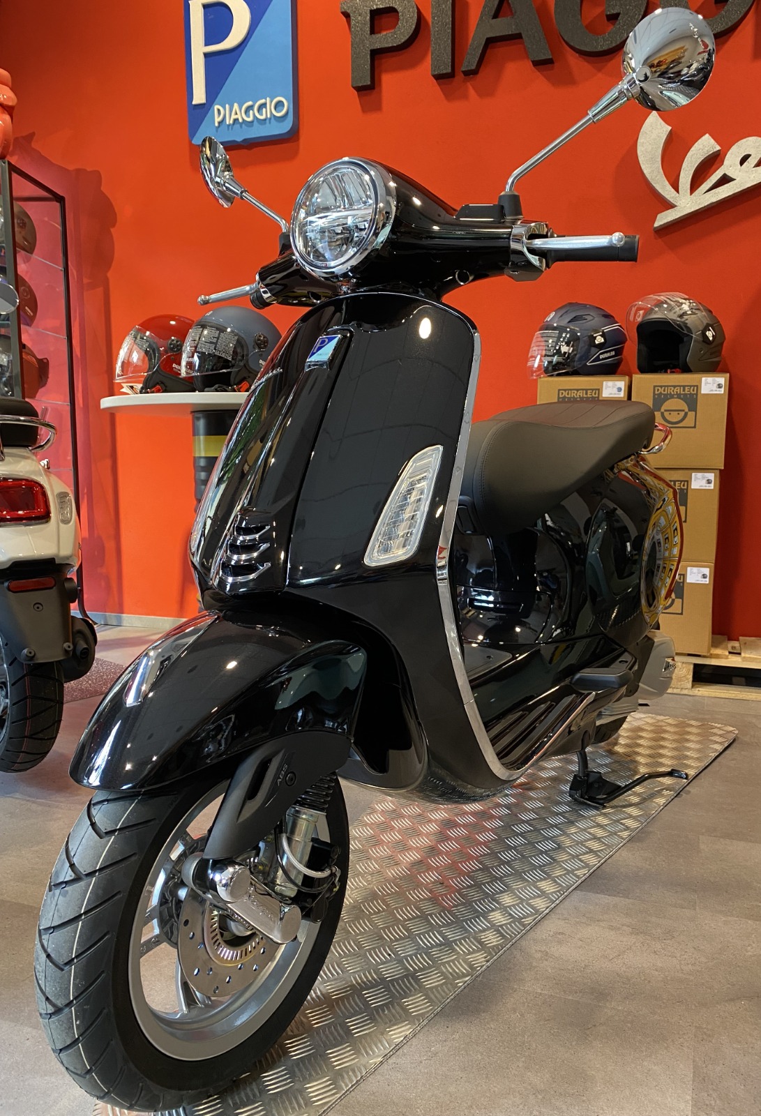Vespa Primavera 125 a 5000 €