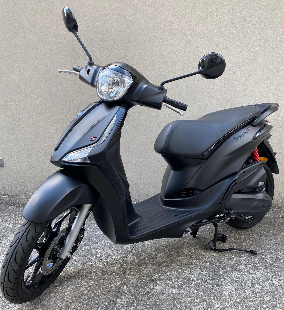 Piaggio LIBERTY 50 4T SPORT a 1600 €