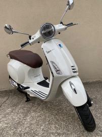 Vespa Primavera 150