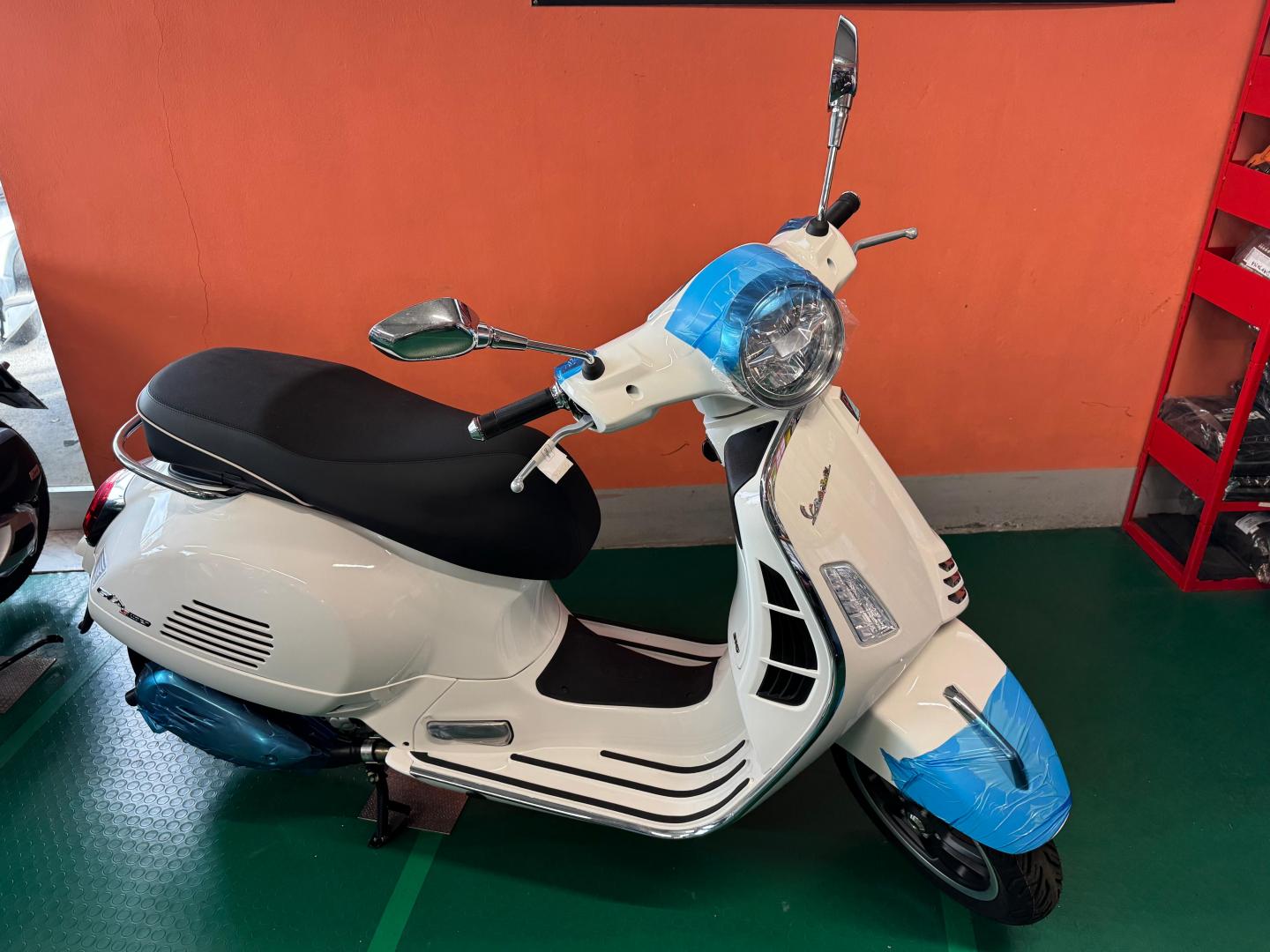 Vespa GTS 310