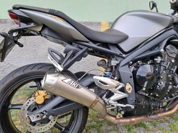 Triumph STREET TRIPLE R