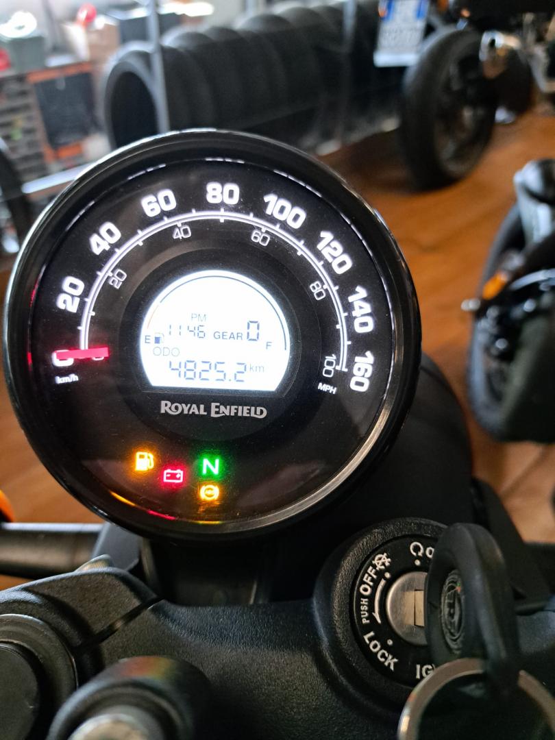 ROYAL Enfield HNTR 350