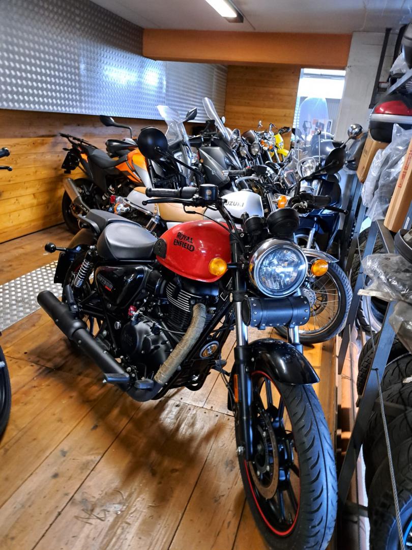 ROYAL Enfield METEOR 350